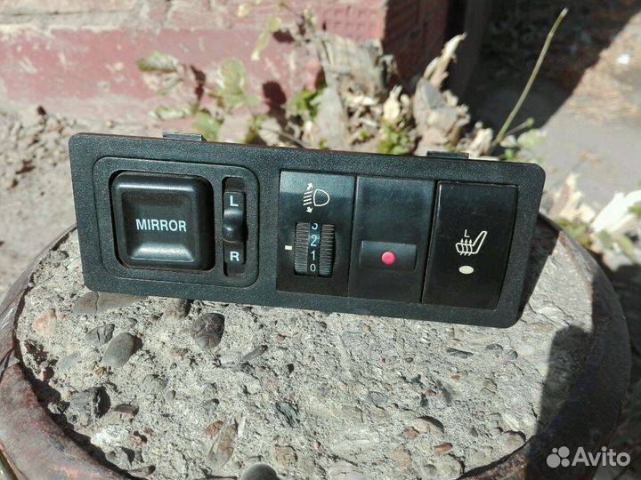 Блок управления зеркал Geely MK/ Джили мк