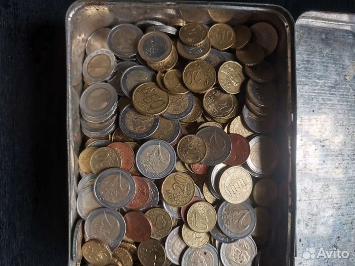 Продам коллекцию монет поштучно