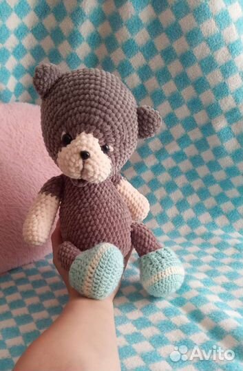 Вязаный плюшевый мишка ручной работы