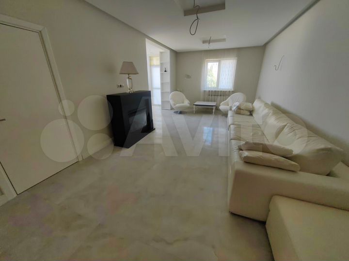 3-к. квартира, 120 м², 9/16 эт.