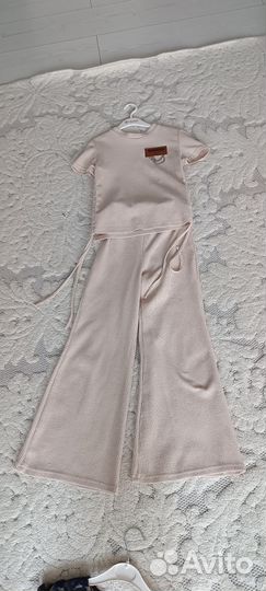 Костюм и платья для девочек