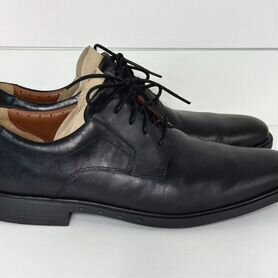 clarks 48
