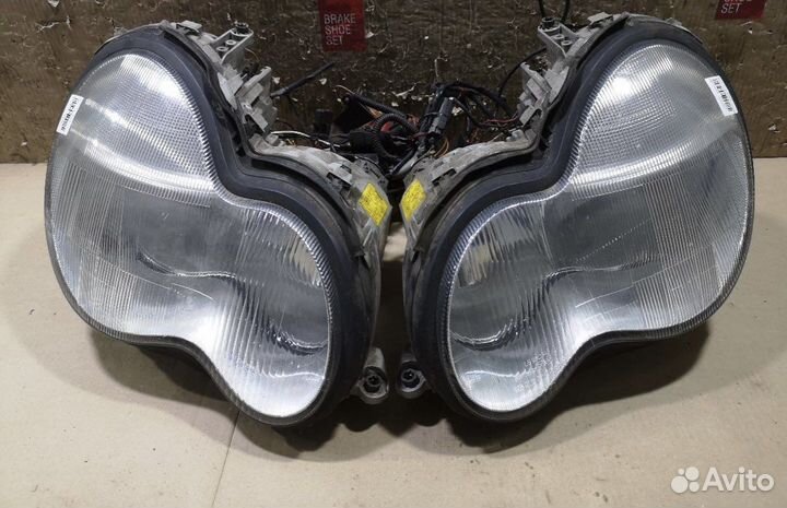 Фары mercedes c-class w203 xenon