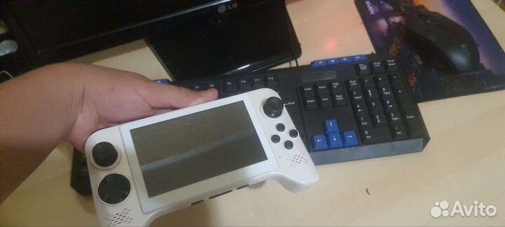 Портативная игровая приставка dexp