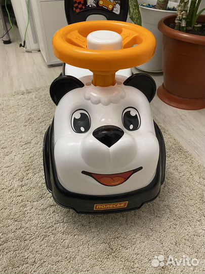 Машинка каталка толокар детская