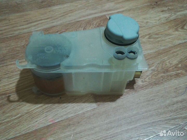 Декальцификатор(солевой бак) Electrolux