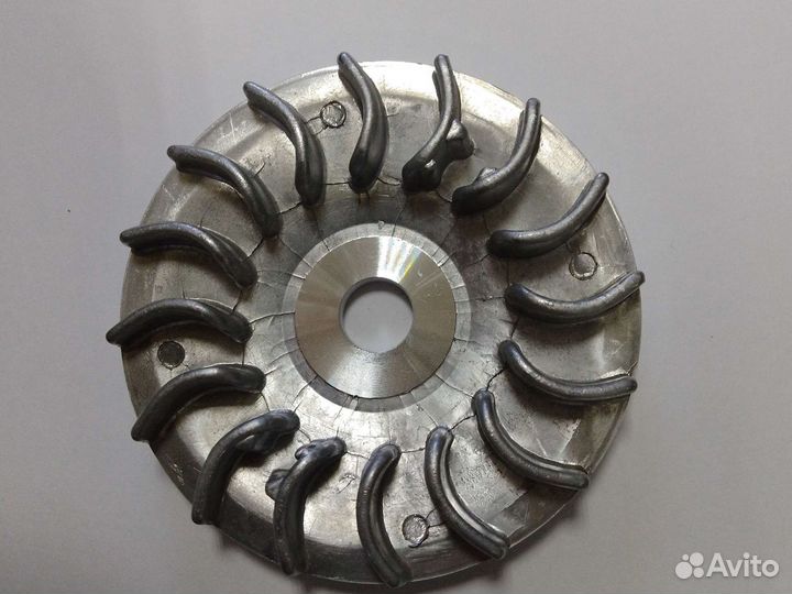 Наружный шкив вариатора Honda lead 100
