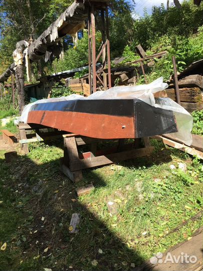 Продам лодку