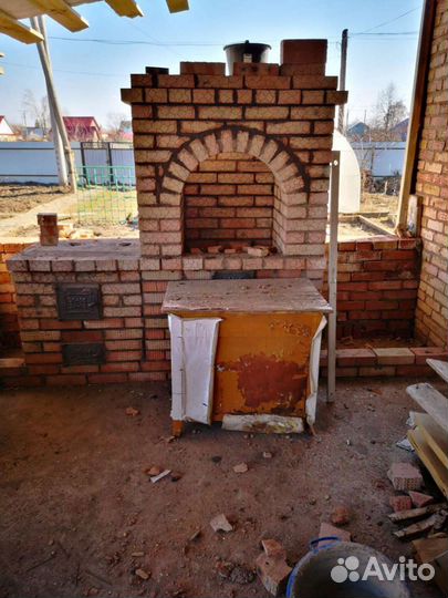 Бригада строителей