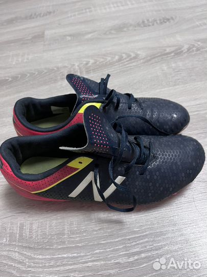 Бутсы new balance