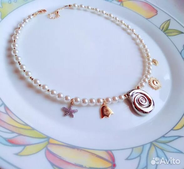 Колье чокер с ракушкой