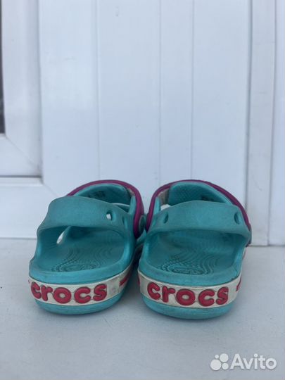 Сандалии Crocs C7