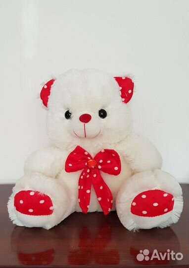 Плюшевый медведь