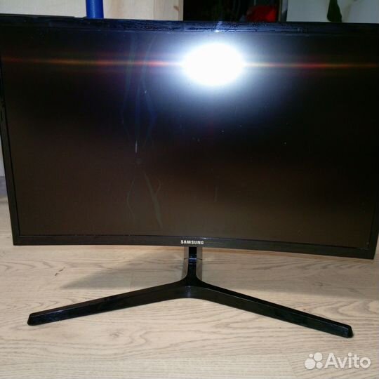 Игровой монитор Samsung C24RG50FZI