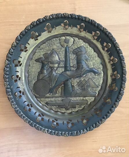 Медная тарелка