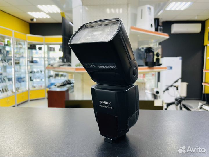 Вспышка YongNuo Speedlite YN560 / Sony