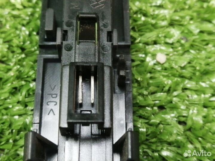 Кнопки прочие Volkswagen Tiguan 1 2013