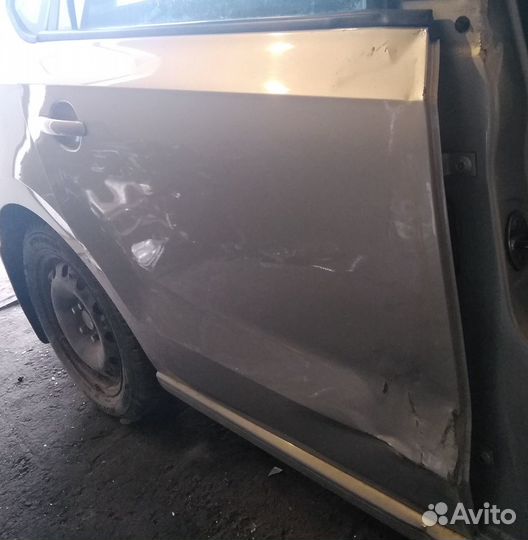 Volkswagen Polo V 5 порог стойка средняя дверь