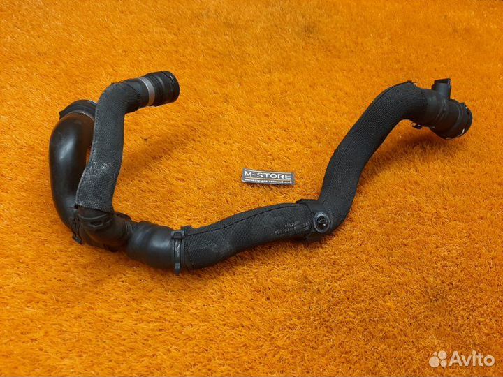 Патрубок радиатора нижний Audi Q5 8R cdnc 2010