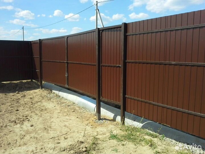 Забор из профнастила с доставкой