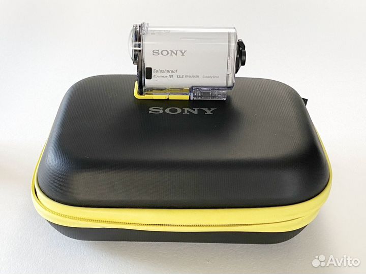 Экшн камера Sony HDR-AS100V