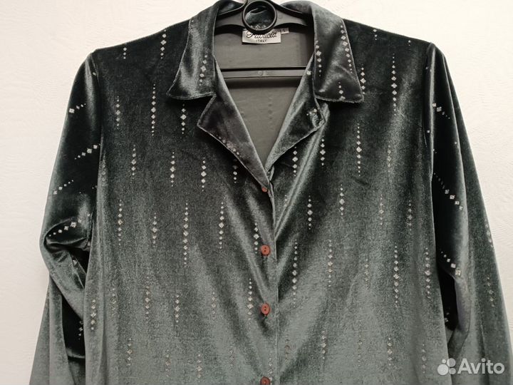 Блузка бархатная 50 размер