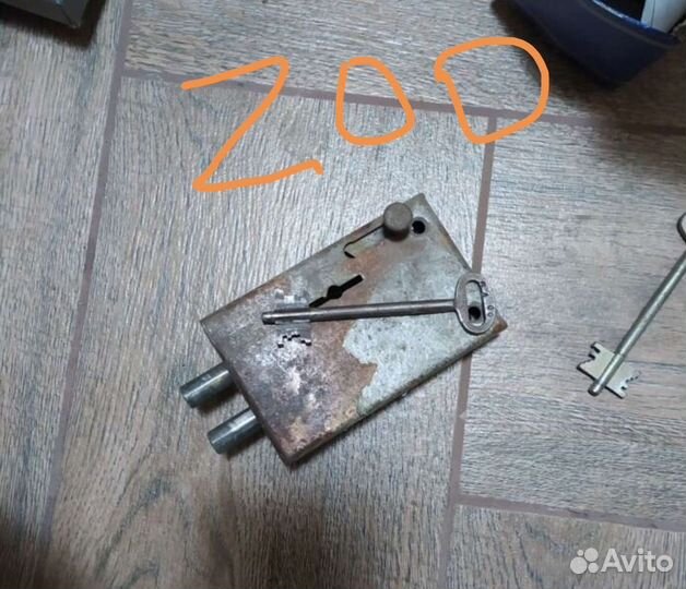 Замок для двери