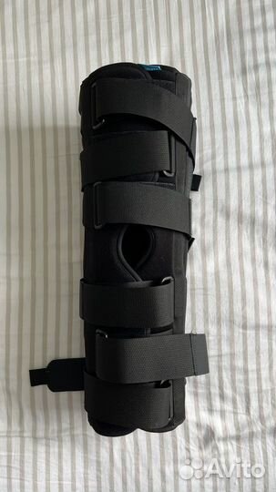 Коленный ортез жесткий