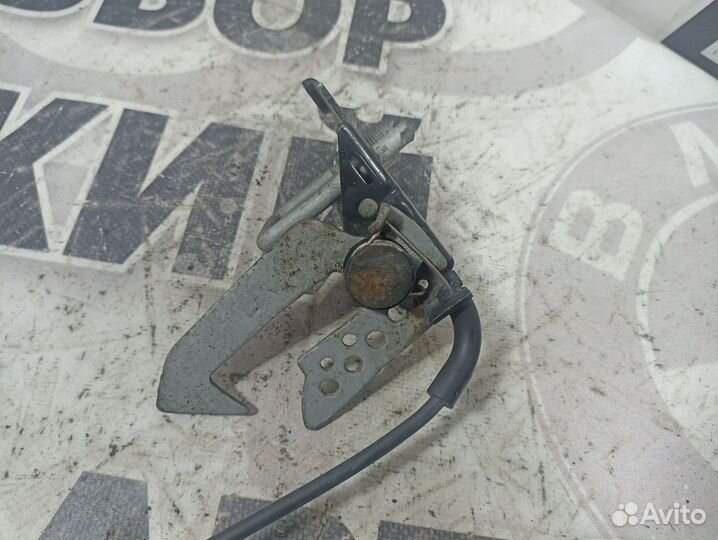 Замок фиксации капота BMW F10