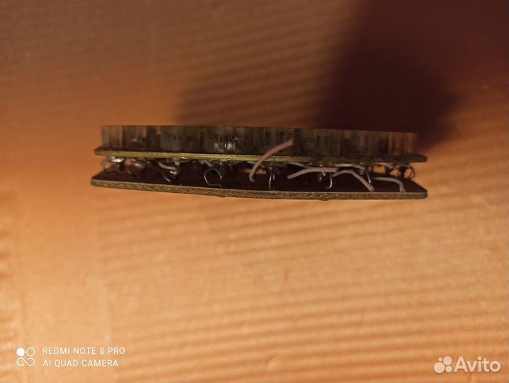 Деталь переключателя с разъемами