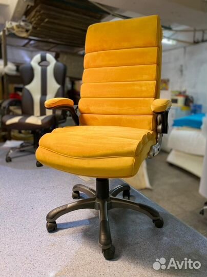 Компьютерное кресло