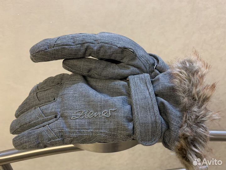 Перчатки зима спортивные детские Ziener р-р 6 Б/у