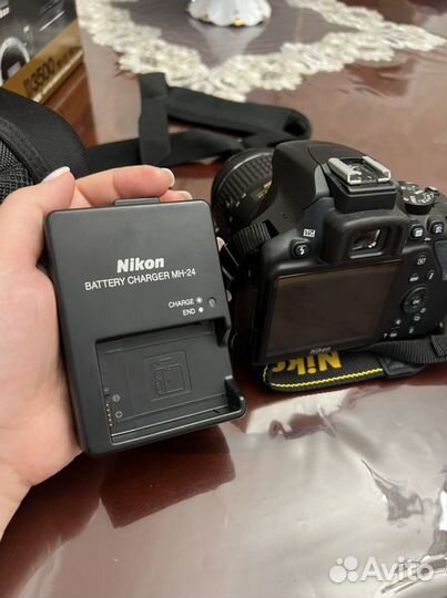 Зеркальный фотоаппарат Nikon D3500 Kit 18-55mm