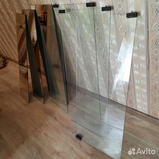 Зеркала и стекла для мебели