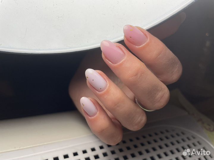 Маникюр с покрытием гель-лаком