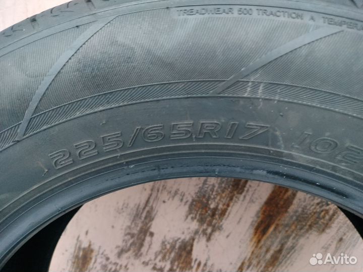 Chaoyang SU318A 225/65 R17