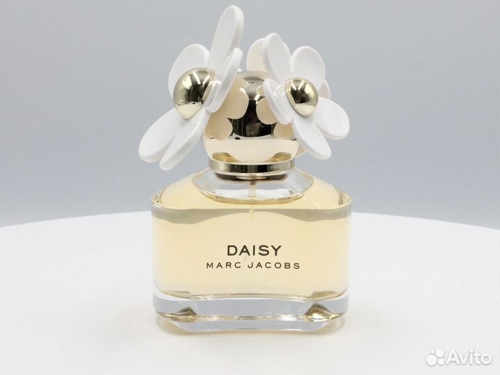 Marc Jacobs Daisy