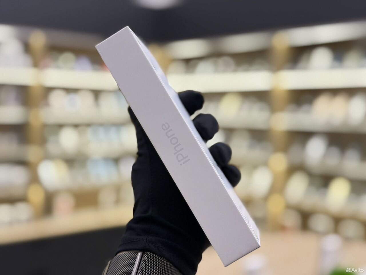 iPhone 17, 256 ГБ, SIM + eSIM
