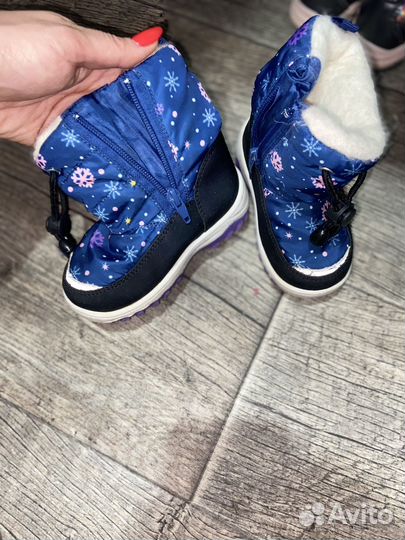 Сапоги для девочки