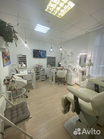 Оборудованое рабочее место для мастера маникюра