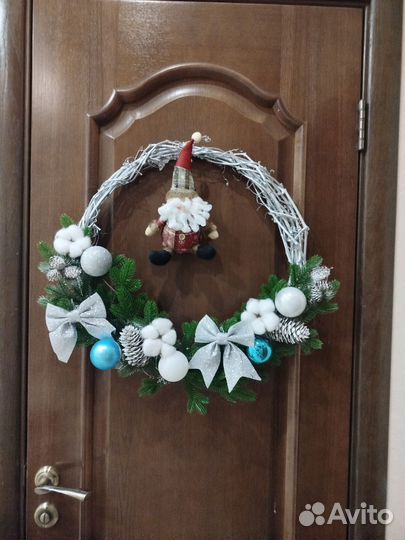 Рождественский венок на дверь