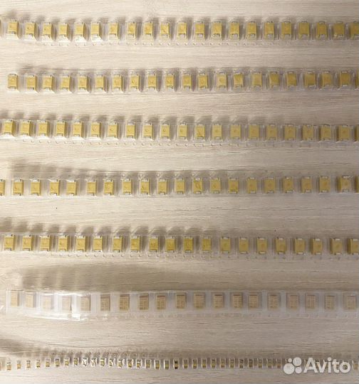 Конденсатор B45196H3157M506 16v 150мк 20%