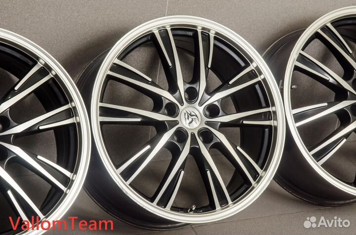 Лот KA5528 Фирменные 18-е диски kamina