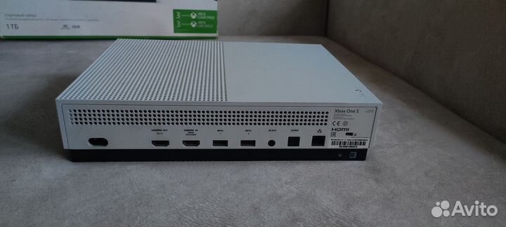 Xbox one s 1tb