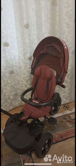 Трехколесный велосипед с ручкой