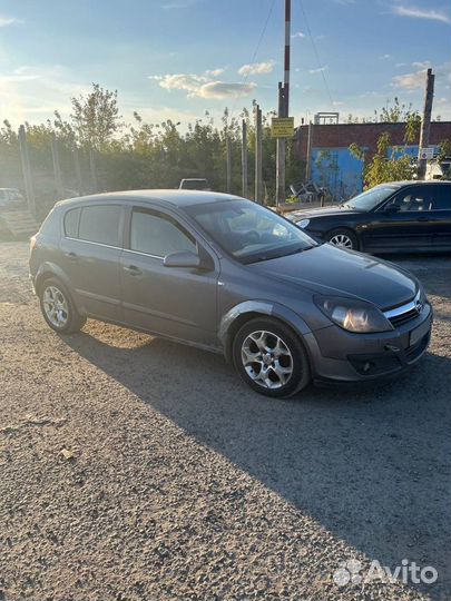 Opel Astra 1.8 AT, 2006, 300 000 км