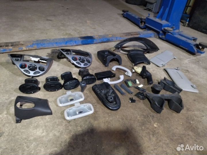 Кнопки диффлекторы плафон торпедо торпеды фокус 1