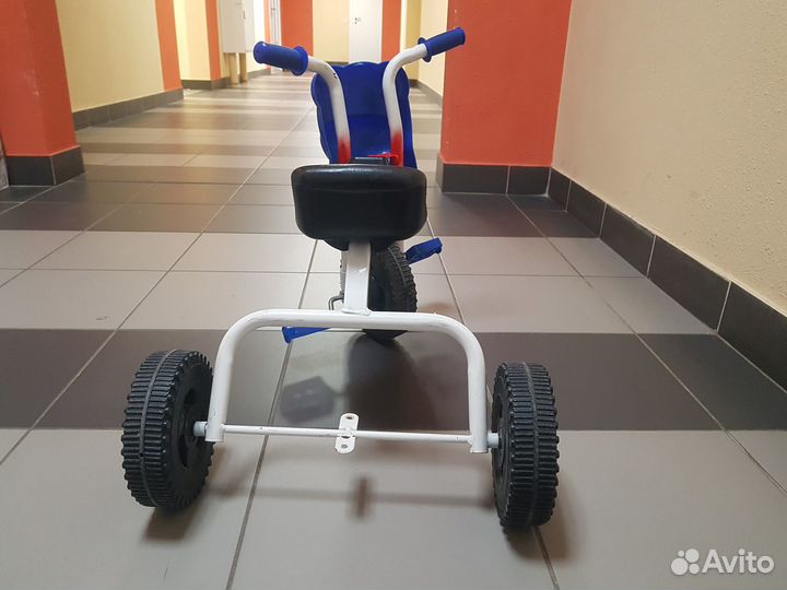 Велосипед трехколесный детский 1-3 лет