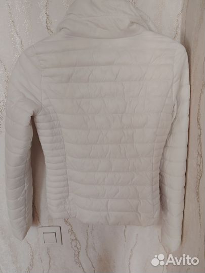 Куртка весенняя женская 34-36 размер