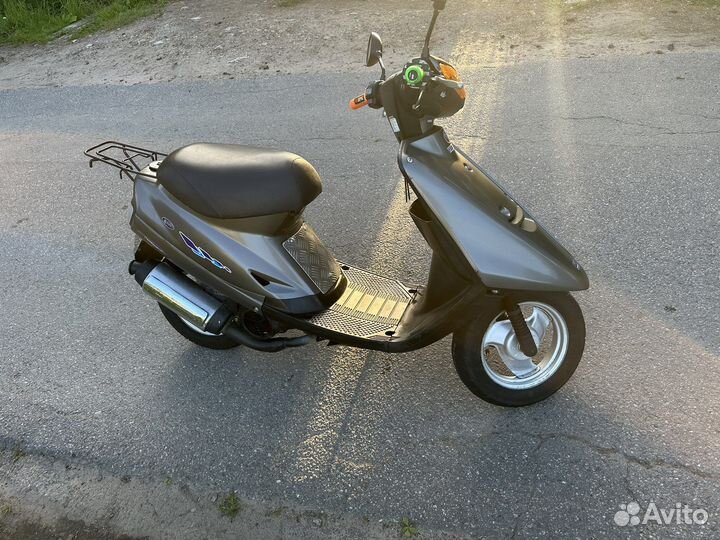 Yamaha Jog artistic